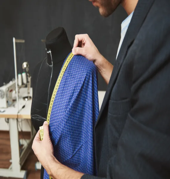 Luxer Tailor